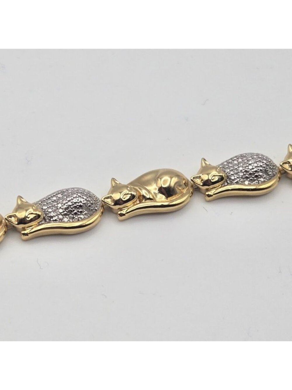 18K Gold Plated Over Sterling Silver Sleeping Cat Tennis Bracelet New